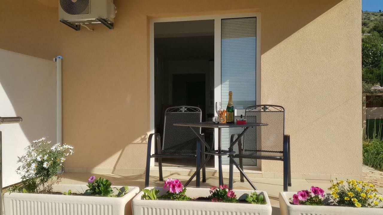 Apartments Anaivana Trogir Eksteriør billede