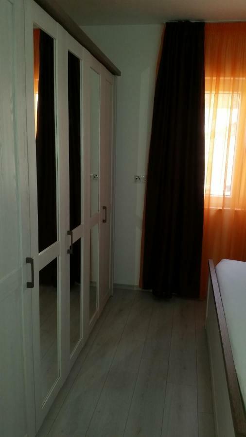 Apartments Anaivana Trogir Eksteriør billede